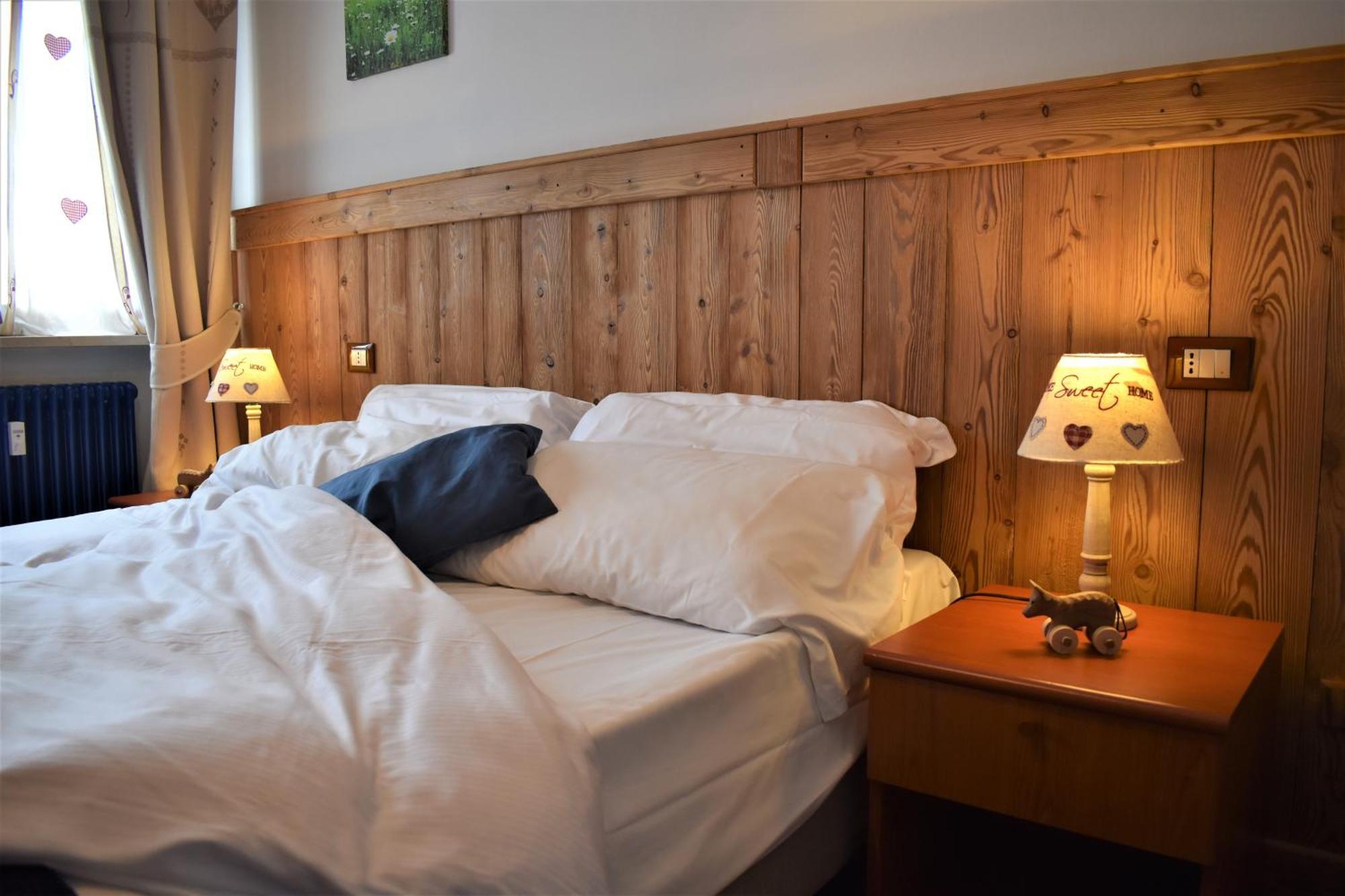 มิรามอนติ อัฟฟิตตากาเมเร เกสท์เฮาส์ Hotel วัลตูร์นอนช์ ห้อง รูปภาพ