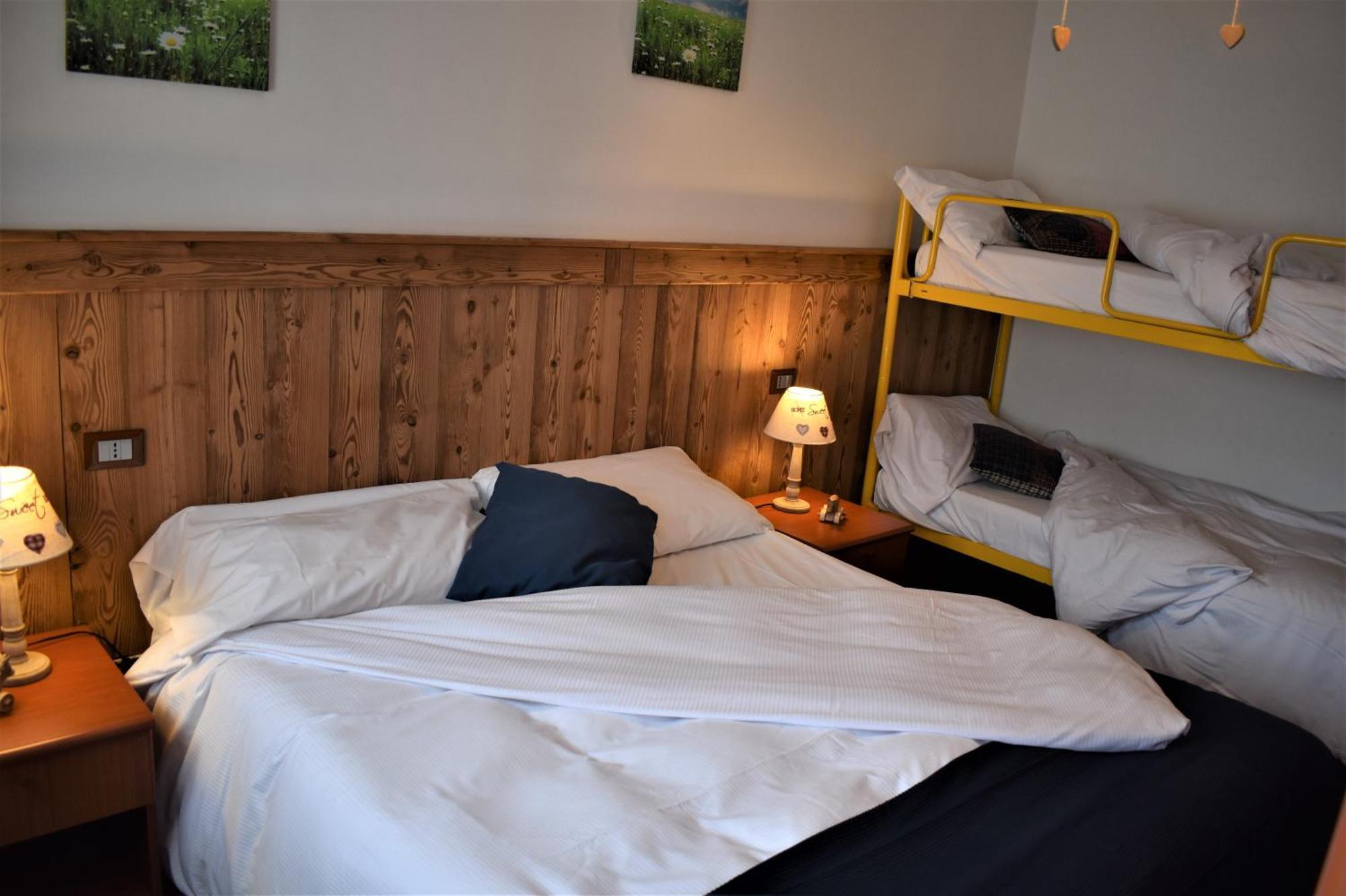 มิรามอนติ อัฟฟิตตากาเมเร เกสท์เฮาส์ Hotel วัลตูร์นอนช์ ห้อง รูปภาพ